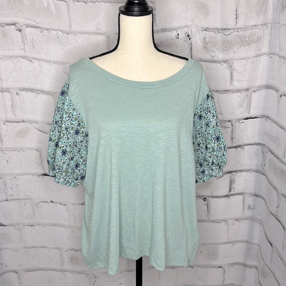 LC Lauren Conrad Tops - LC Lauren Conrad Green Blouse Short Flower Eyelet Bubble Sleeves Size XL